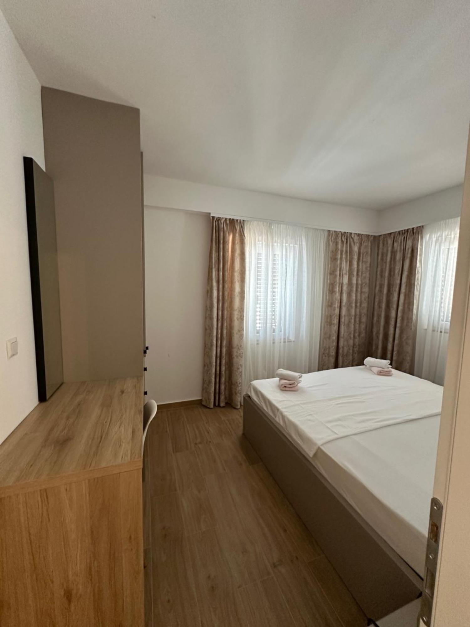 Apartmani Svemir Drage Εξωτερικό φωτογραφία
